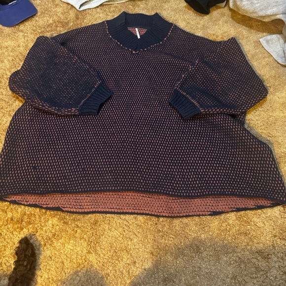 Free People maisie oversized Sweater - Picture 2 of 6